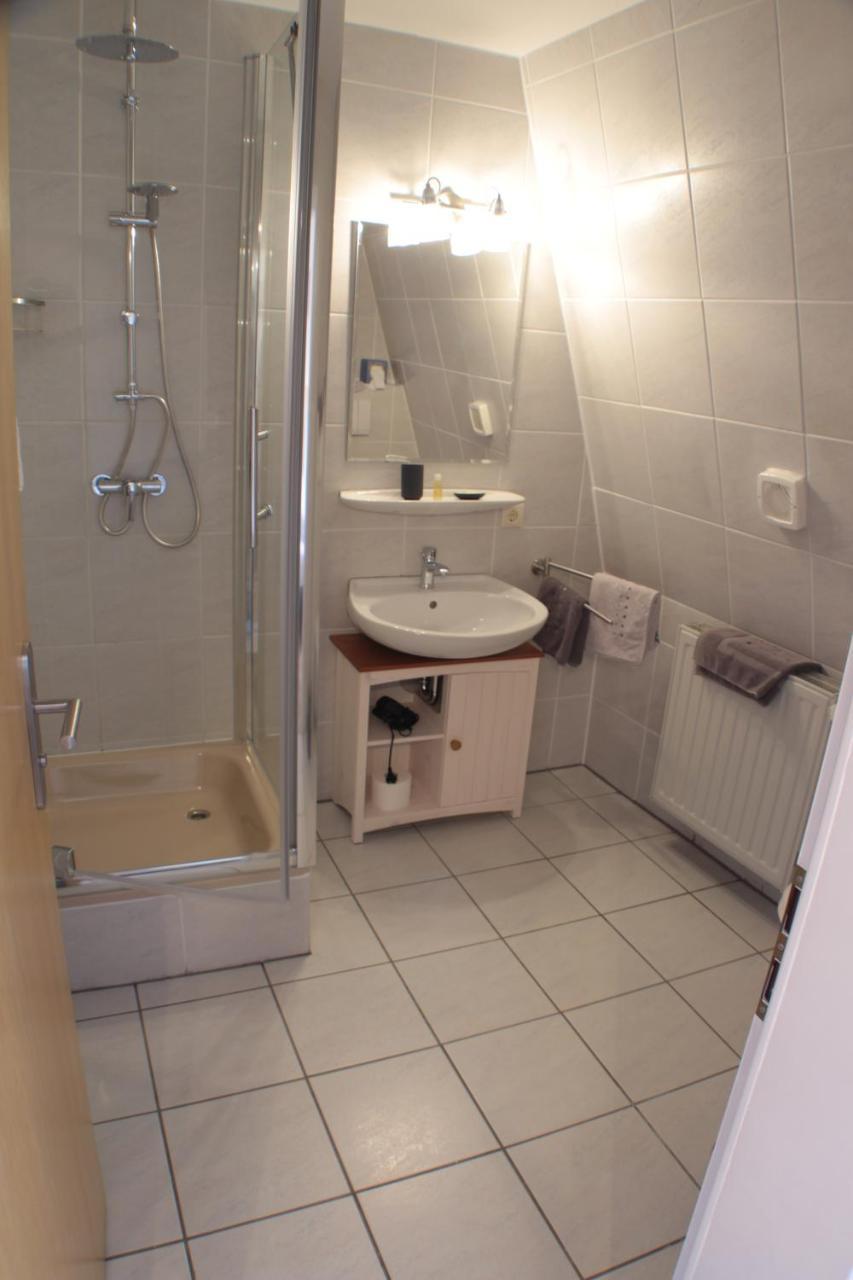 Zum Baren - Einfach Anders Hotell Mainbernheim Exteriör bild